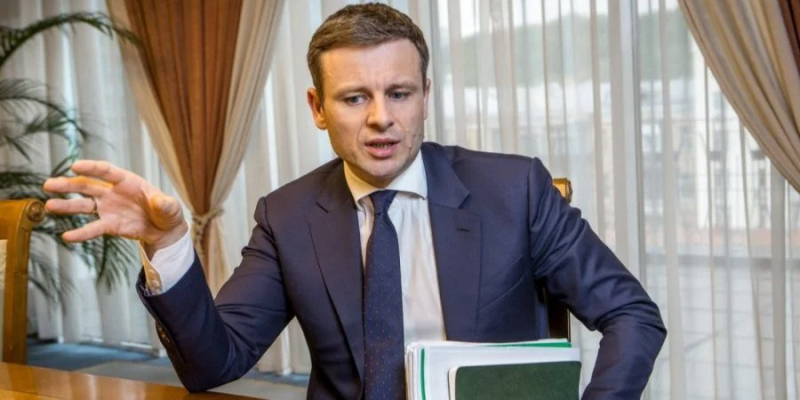 Америка ще й винна залишилася. Україна отримала від США грант у $1,2 млрд, але розраховувала зовсім на інше