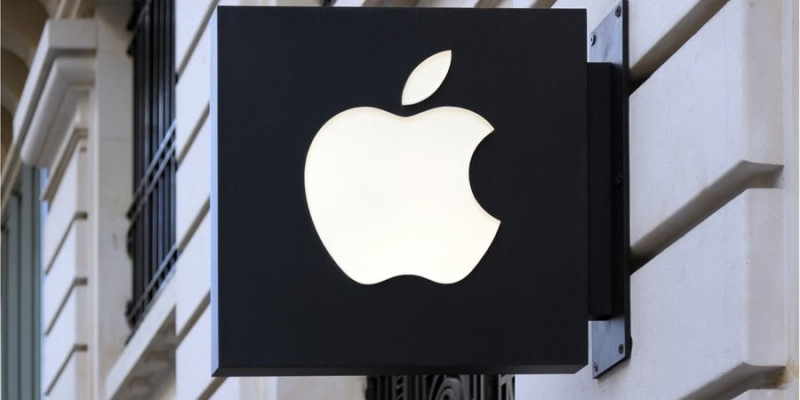 Apple планувала зробити DuckDuckGo стандартним пошуковиком для Safari — Bloomberg