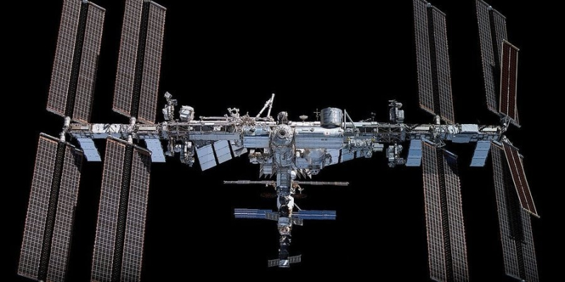 Чому&nbsp;б і ні. NASA вирішило продовжити співпрацю з&nbsp;Росією на&nbsp;МКС до&nbsp;2026 року