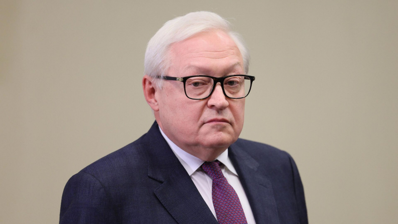 Рябков прокомментировал возможность выдачи Асада по возможному иску МУС