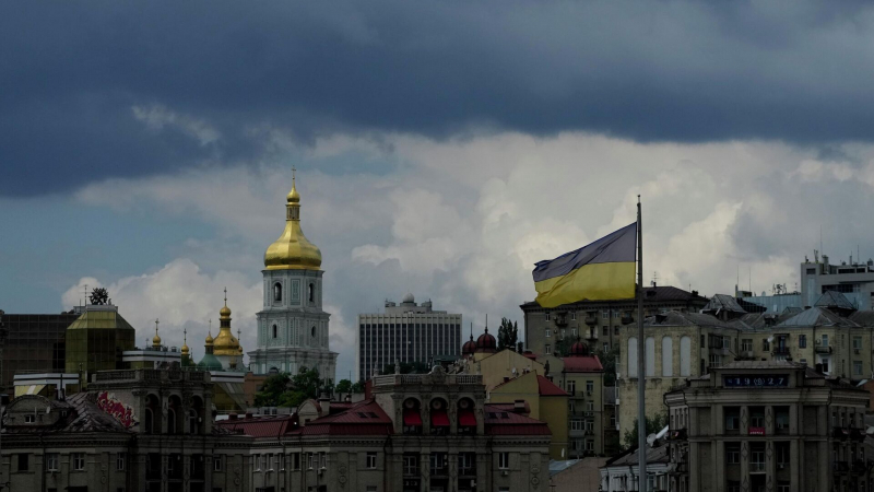 Сотрудники военкомата на западе Украины похитили священника УПЦ, пишут СМИ